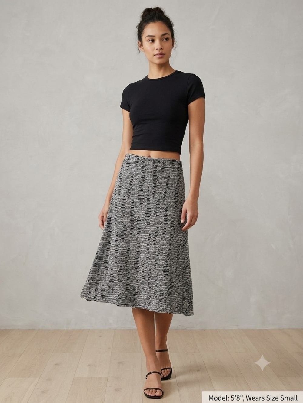 Metro Wear Grey Black Textured Cutout Knit A-Line Midi Skirt.   Size S   SK 15